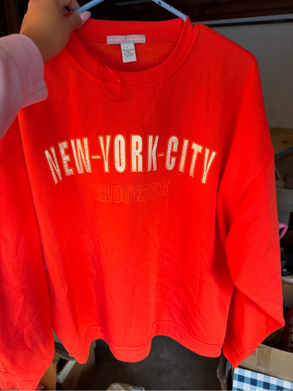 New-York-City Graphic Sweatshirt in Bright Red